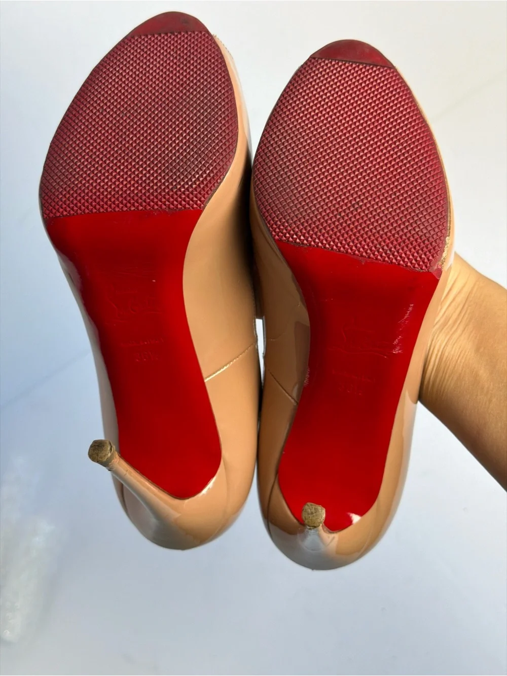Christian Louboutin New Very Prive Patent Leather Peep Toe Pumps Stiletto Heels